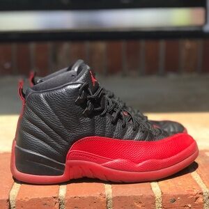 Air Jordan Retro 12 “Flu Game” 2025
Size 9